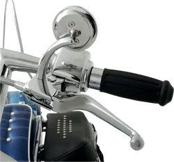 DS Chrome 9/16in Master Cylinder Handlebar Control Kit wo Switches