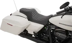 DS Black Vinyl Double Diamond Predator III 2 Up Seat