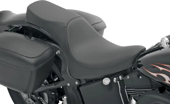 DS Black Vinyl Leather Smooth Predator III Seat