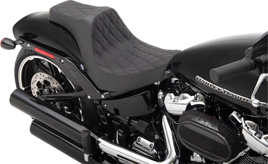 DS Black Vinyl Double Diamond Stitch Predator III 2 Up Seat