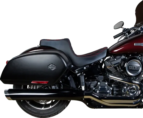 DS Black Predator III Red Double Diamond Stitch 1pc Seat