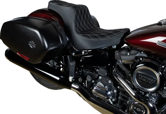 DS Black Predator III Silver Double Diamond Stitch 1pc Seat