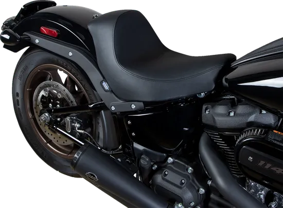 DS Black Smooth Vinyl Predator Solo Seat