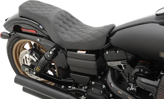 DS Black Vinyl Diamond Stitch Predator III Seat