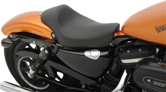 DS Black Vinyl Smooth Cafe Solo Seat