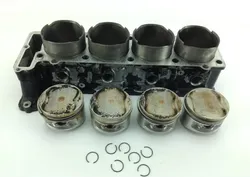 Engine Cylinder Jug W Piston 1999 Kawasaki Concours 1000 ZG1000A 1163
