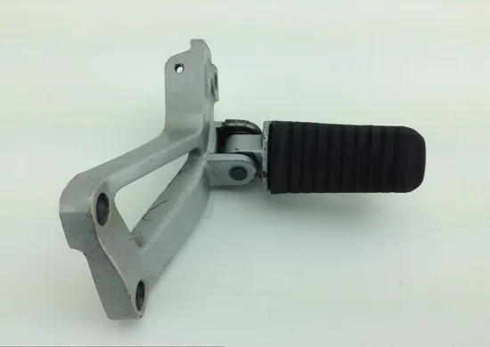 Left Rear Back Passenger Peg Bracket Side 1999 Kawasaki Concours 1000 1163