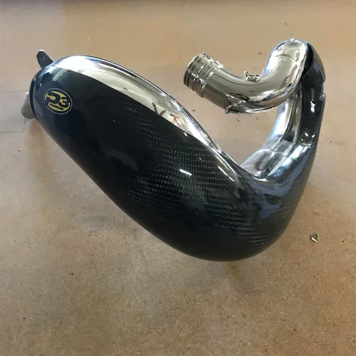 P3 Carbon Fiber Pro Circuit Pipe Guard