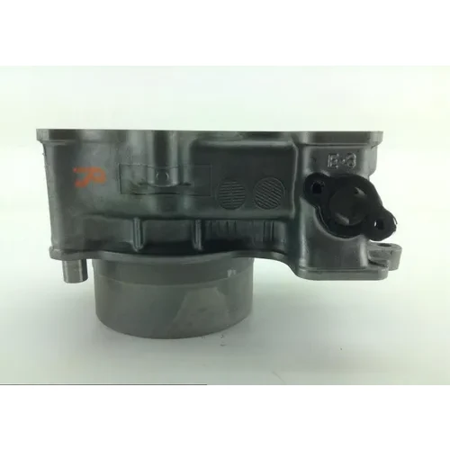 Engine Cylinder Jug W Piston Rear 2007 Suzuki Vstrom 1000 DL1000 1172 19