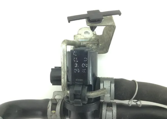 Air Valve Solenoid 2006 Suzuki GSXR750 1084