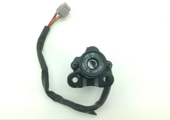 Lockset Ignition Trunk Tank Gas Cap Key 2007 Suzuki GSXR600 1182