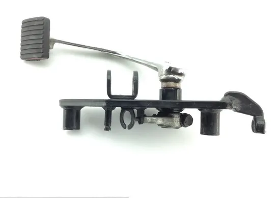 Right Rearset Brake Bracket Foot Peg 2002 Kawasaki Vulcan 800 VN800A 1265 x