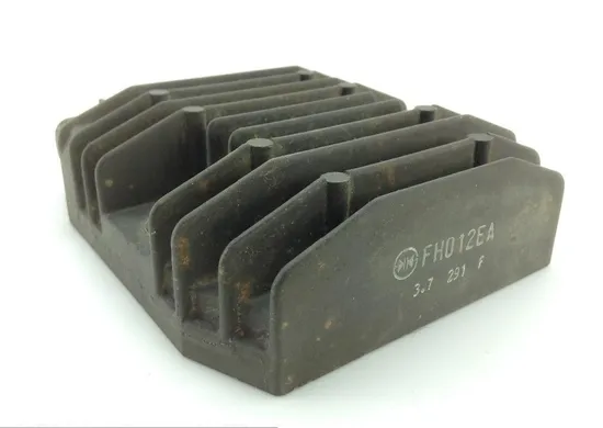 Ignition Voltage Regulator From 2014 Honda 500 Foreman Manual