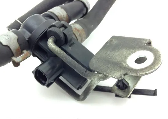 Air Valve Solenoid 2006 Suzuki GSXR750 1257