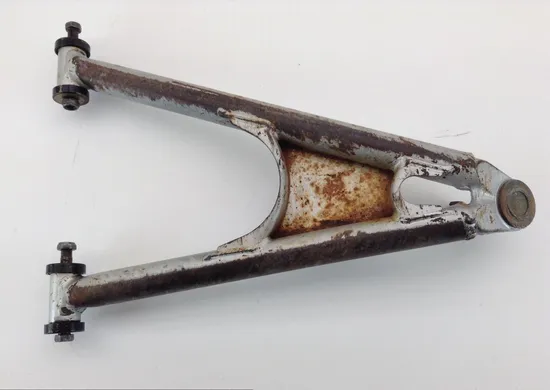 Right Lower A-Arm 2001 Yamaha Raptor 660R YFM660R 1261A PARTS