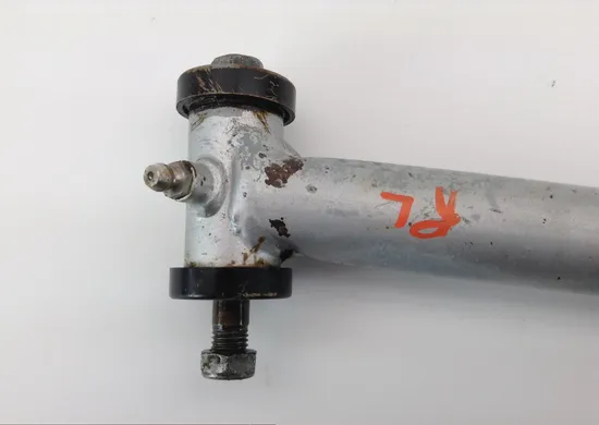 Right Lower A-Arm 2001 Yamaha Raptor 660R YFM660R 1261A PARTS