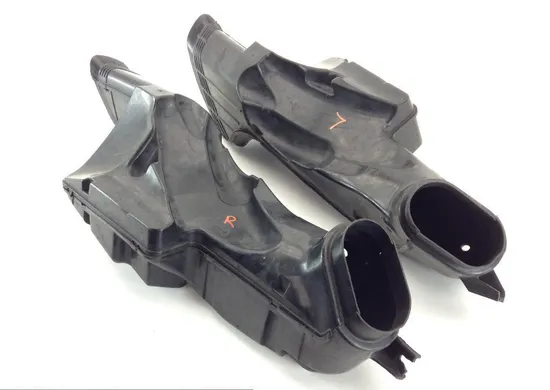 Left Right Ram Air Intake Duct Tubes 2006 Suzuki GSXR750 1272