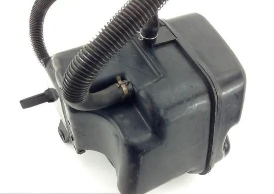 Airbox Air Box 2005 Suzuki Boulevard C50T 1285 x