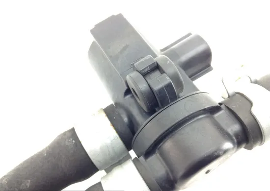 Air Valve Solenoid 2006 Suzuki GSXR750 1286