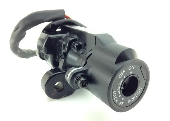 Lockset Ignition Trunk Tank Gas Cap Key 2006 Suzuki GSXR750 1286 x