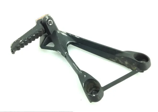 Left Rear Back Passenger Peg Bracket Side 2005 Kawasaki Ninja ZX6R ZX636C 1301 x