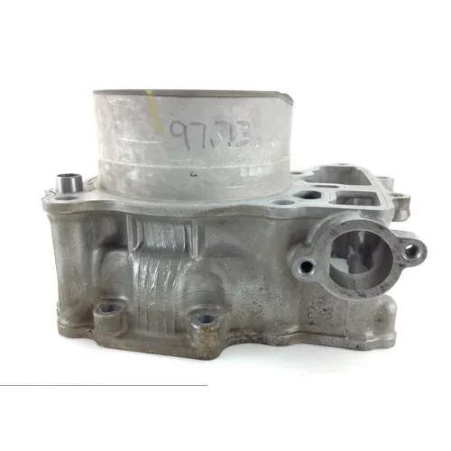 Engine Cylinder Jug W Piston Front 2005 Suzuki Vstrom 1000 DL1000 1318 10
