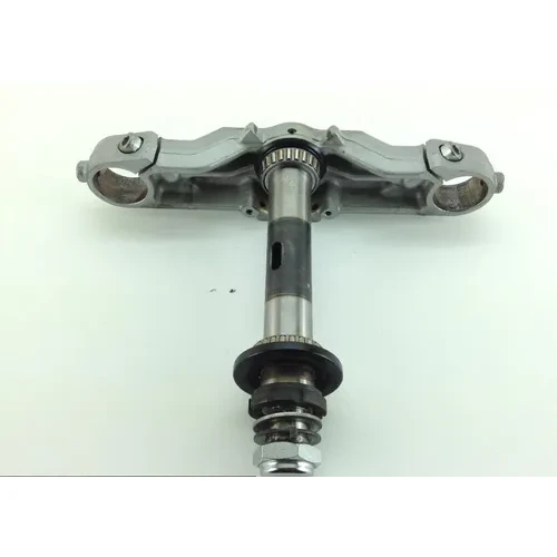 Lower Triple Tree Bottom Fork Clamp Shaft 99 Kawasaki Vulcan 1500 Classic 1323 6
