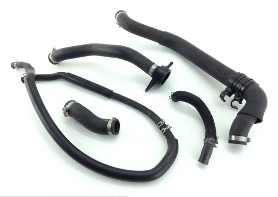 Engine Radiator Cooling Hoses 2005 Suzuki Boulevard C50T 1324