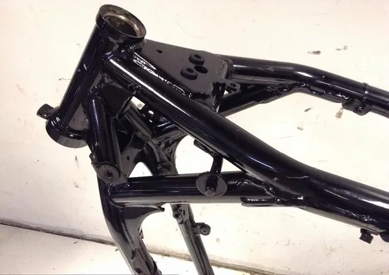 Main Frame Chassis 2005 Suzuki Boulevard C50T 1324