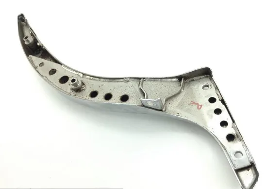 Rear Subframe Struts 2005 Suzuki Boulevard C50T 1324 x