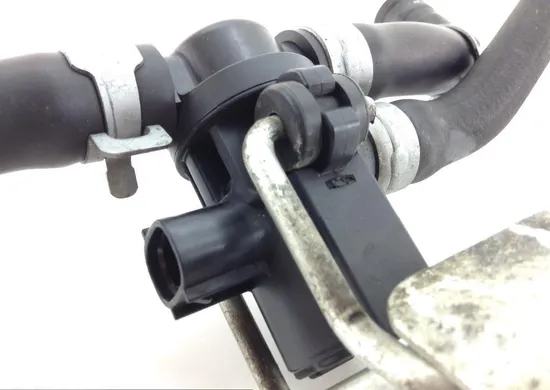 Air Valve Solenoid 2007 Suzuki GSXR600 1327