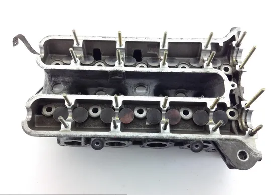 Engine Cylinder Head Complete W Cams Valves 2001 BMW K1200LT 1338