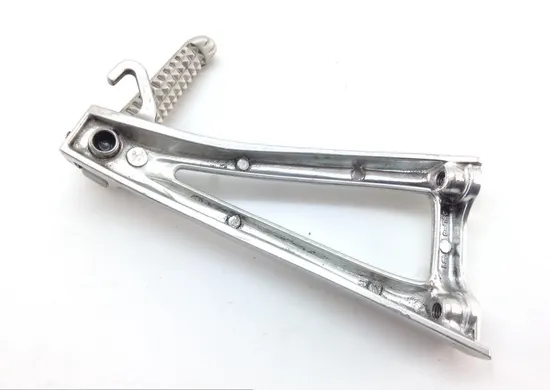 Left Rear Back Passenger Peg Bracket Side 2003 Yamaha YZF R6 1399A