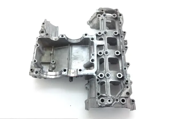 Upper Lower Center Cases Case 1998 Suzuki GSXR750 1407