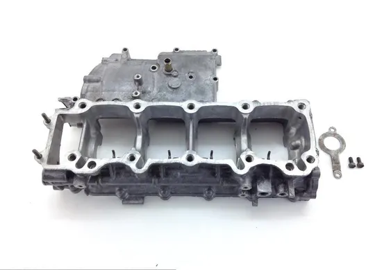 Upper Lower Center Cases Case 1998 Suzuki GSXR750 1407