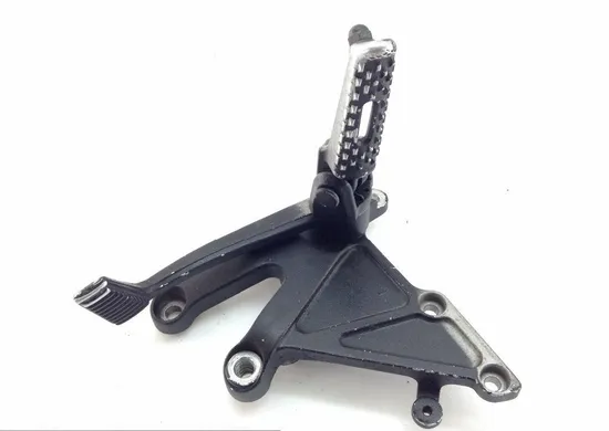 Right Rearset Brake Bracket Foot Peg 1998 Suzuki GSXR750 1407 x