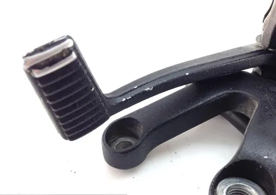 Right Rearset Brake Bracket Foot Peg 1998 Suzuki GSXR750 1407 x