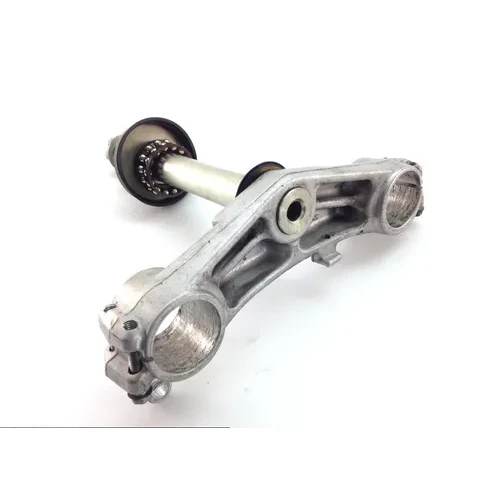 Lower Triple Tree Bottom Fork Clamp Shaft 2003 Suzuki GSXR600 1410 3