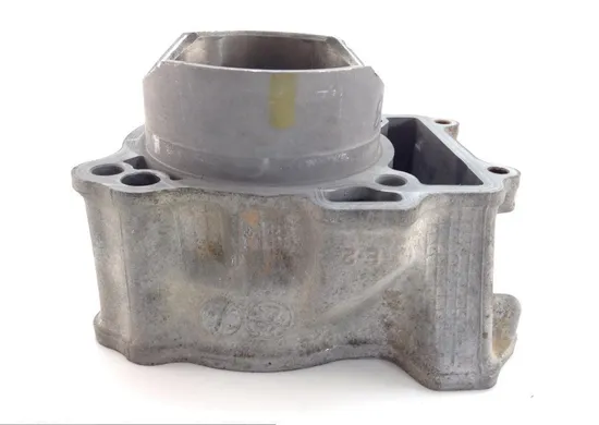 Engine Cylinder Jug 2006 Suzuki Quadsport Z400 LTZ400 2x4 1412 Parts