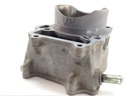 Engine Cylinder Jug 2006 Suzuki Quadsport Z400 LTZ400 2x4 1412 Parts