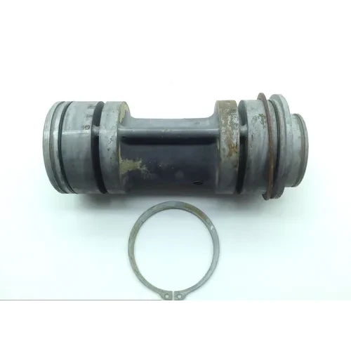 Rear Wheel Axle Bearing Carrier 2007 Suzuki Quadracer 450 LTR450 2x4 1450 Parts 3