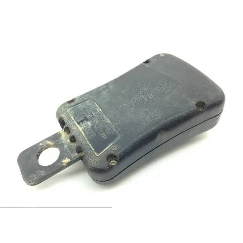 Safety Net Latches From 2012 Can Am Commander 1000 9