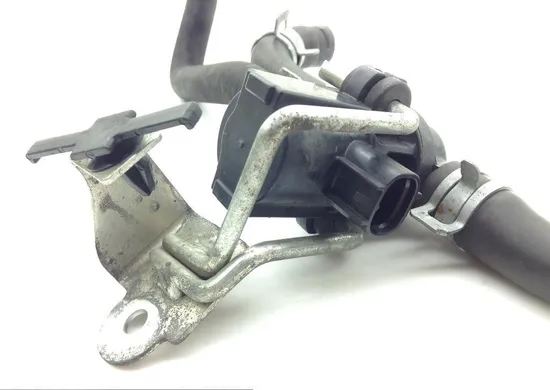 Air Valve Solenoid 2006 Suzuki GSXR750 1493