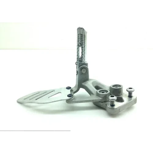 Left Side Rearset Bracket 2006 Suzuki GSXR750 1493 14