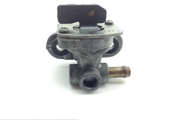 Gas Fuel Tank Petcock 2006 Yamaha V Star 650 XVS650 Custom 1446A