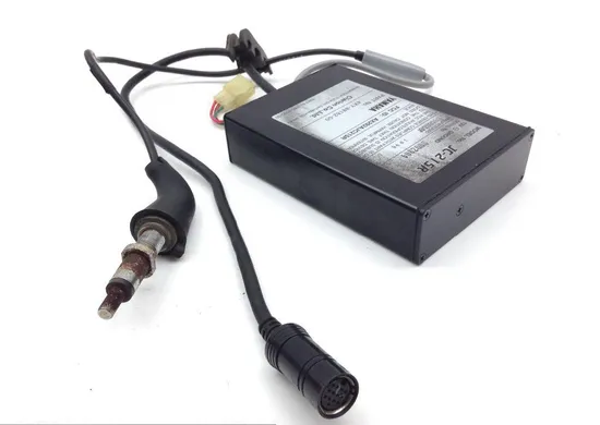 CB Radio Box 1999 Yamaha Royal Star XVZ1300TF Venture 1443A