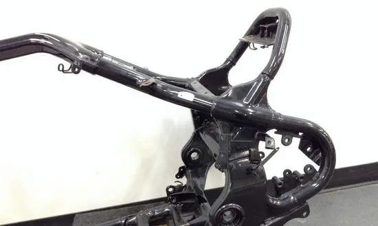 Main Frame Chassis EZ 1999 Yamaha Royal Star XVZ1300TF Venture 1443A