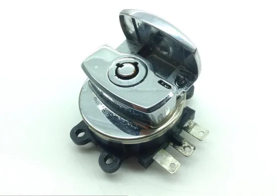 Ignition Key Switch 2007 Harley-Davidson Softail Standard FXST 1512