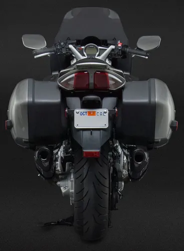 Yoshimura R-77 Signature Dual Slip On CF Exhaust Pipe