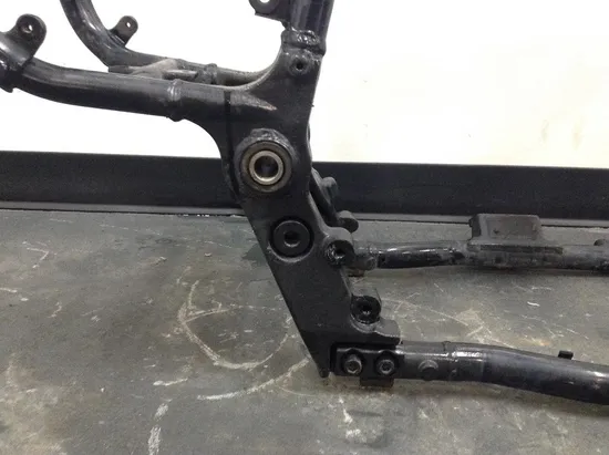 Main Frame Chassis EZ 2000 Kawasaki Vulcan 1500 VN1500E Classic 1519 x